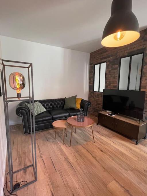 Le Charly - Magnifique Appartement Hypercentre Pau Buitenkant foto